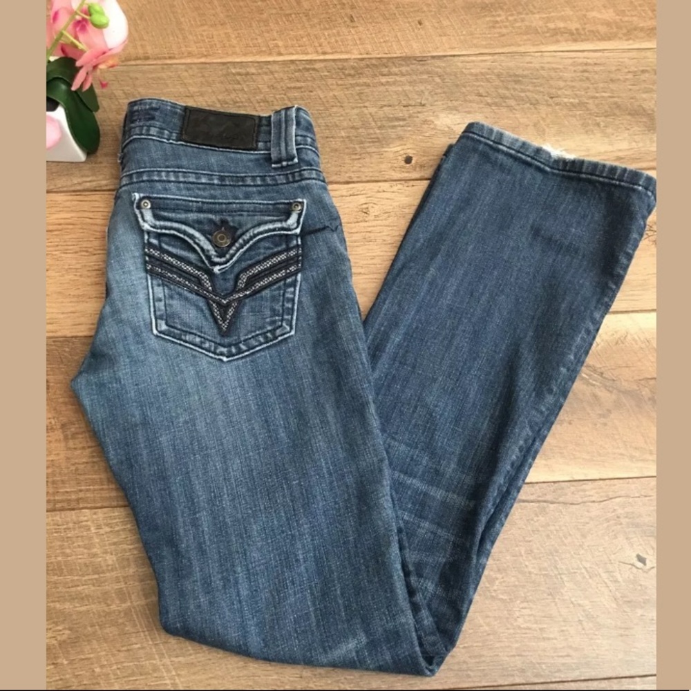 Vigoss Collection flap pocket jeans size 5